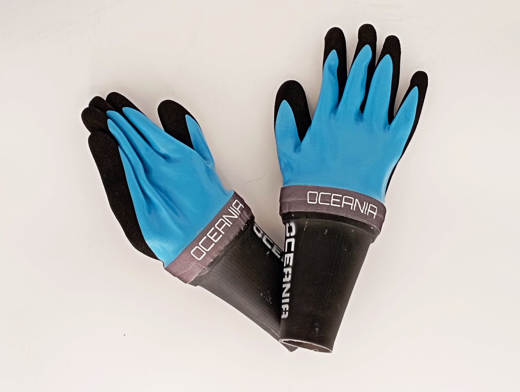 Oceania Gloves Red Fish