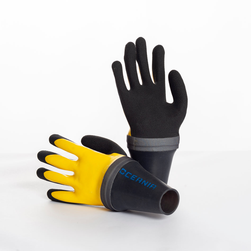 Oceania Gloves Leopard Shark